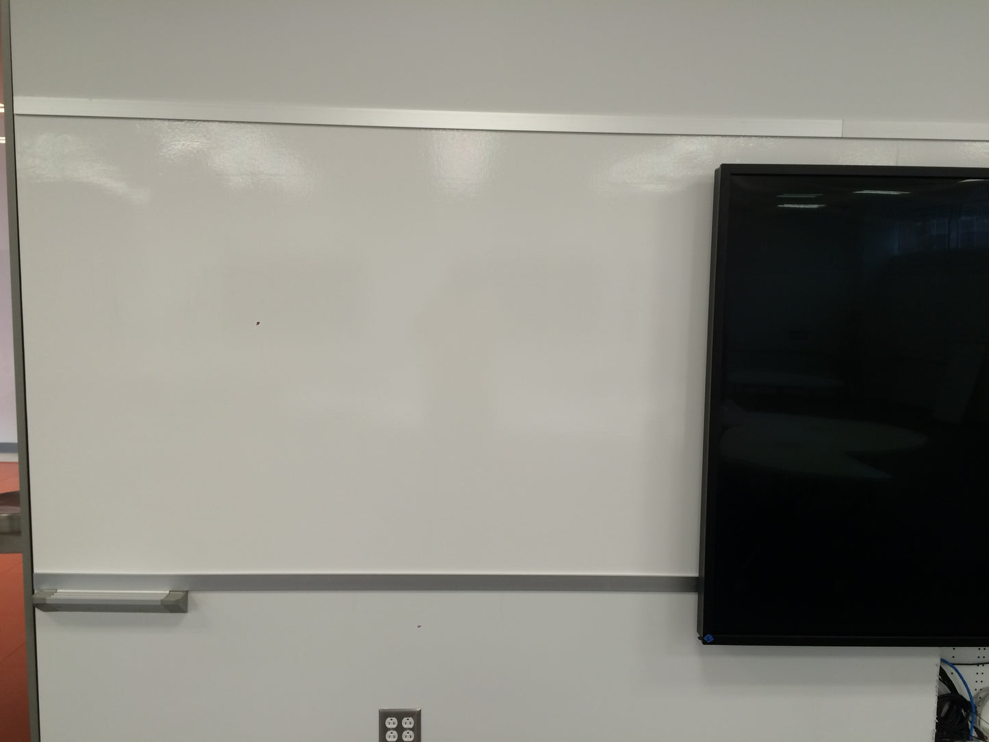 Transcribe Dry Erase Wallcoverings